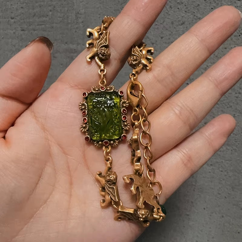 Vintage Green Glass Bracelet Charm Square Relief Lion Woman Jewelry Real Gold Plated Luxury Designers Summer Accessories 2025